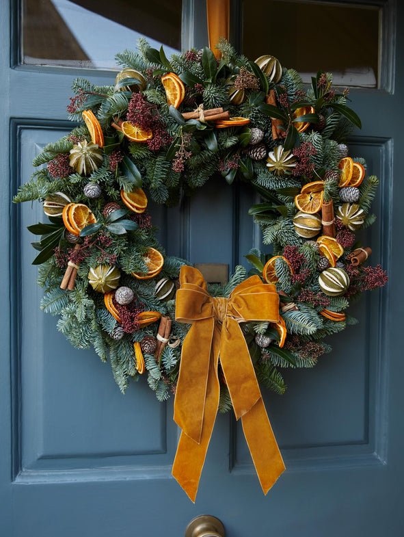 FLOWERBX Dried Citrus Christmas Wreath